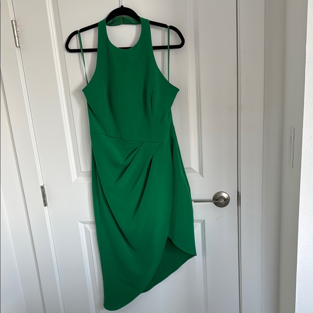 Elegant Green Sleeveless Dress